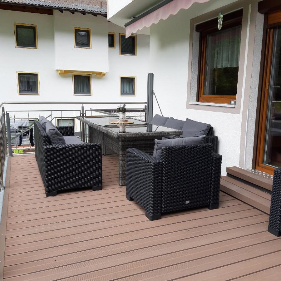 Haus Waldfriede Lägenhet Sankt Leonhard im Pitztal Exteriör bild