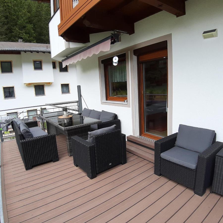 Haus Waldfriede Lägenhet Sankt Leonhard im Pitztal Exteriör bild
