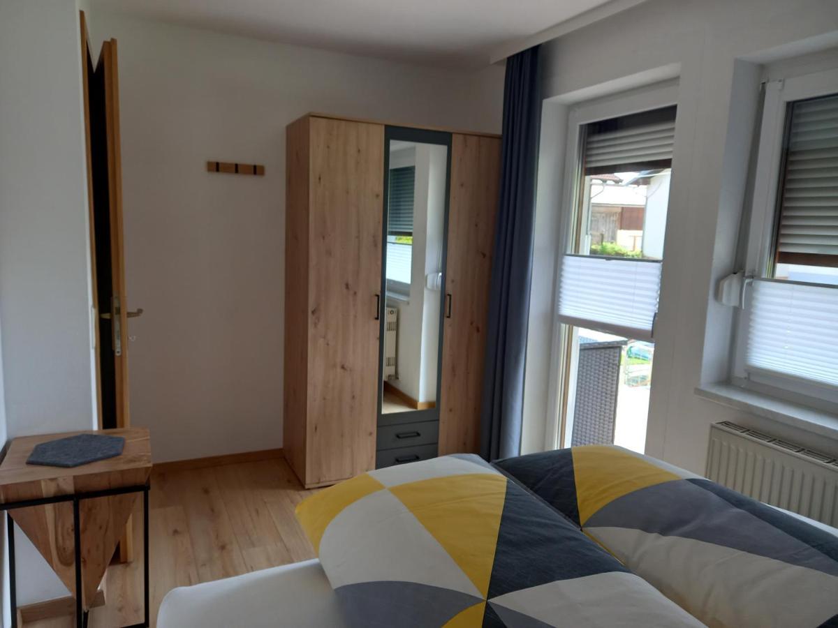 Haus Waldfriede Lägenhet Sankt Leonhard im Pitztal Exteriör bild