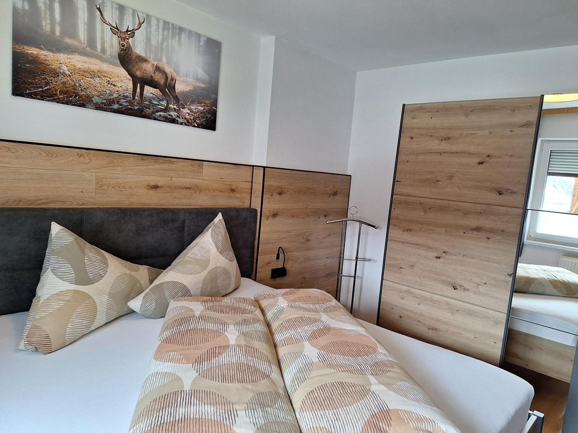 Haus Waldfriede Lägenhet Sankt Leonhard im Pitztal Exteriör bild